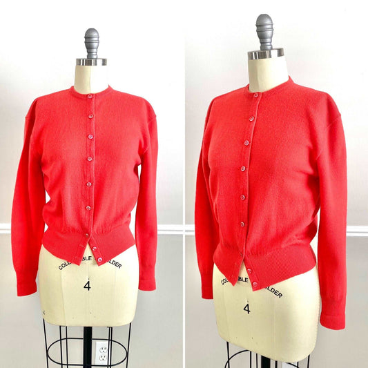 ON SALE Vintage 1940s Pink Coral Cardigan / 40s retro wool sweater size S M